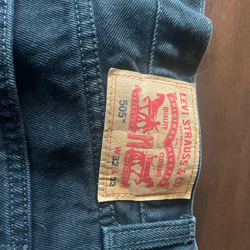 Black Levi's 505 jeans size 32x32